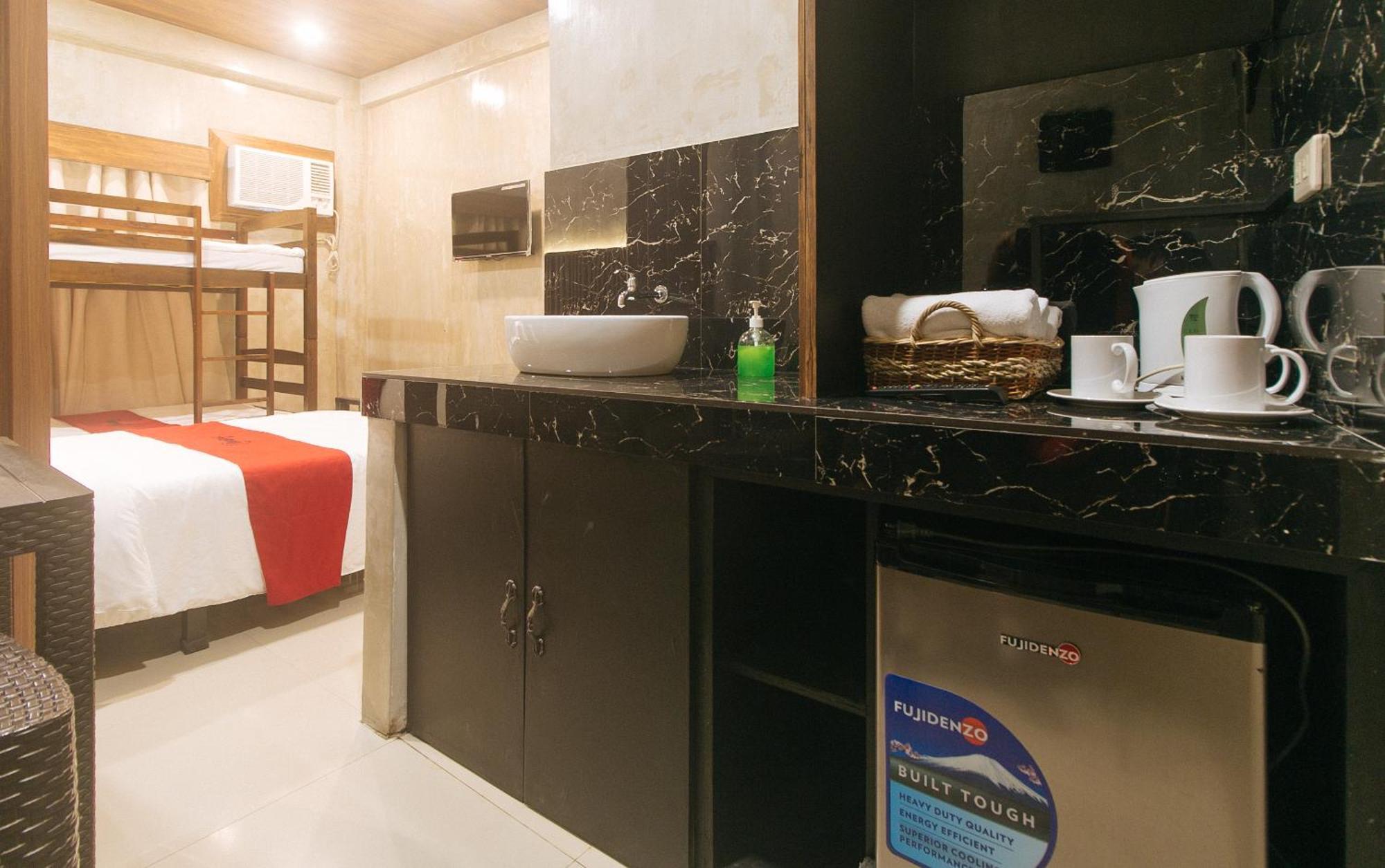 Paranaque City Reddoorz At Mbb Room Naia 2 מראה חיצוני תמונה