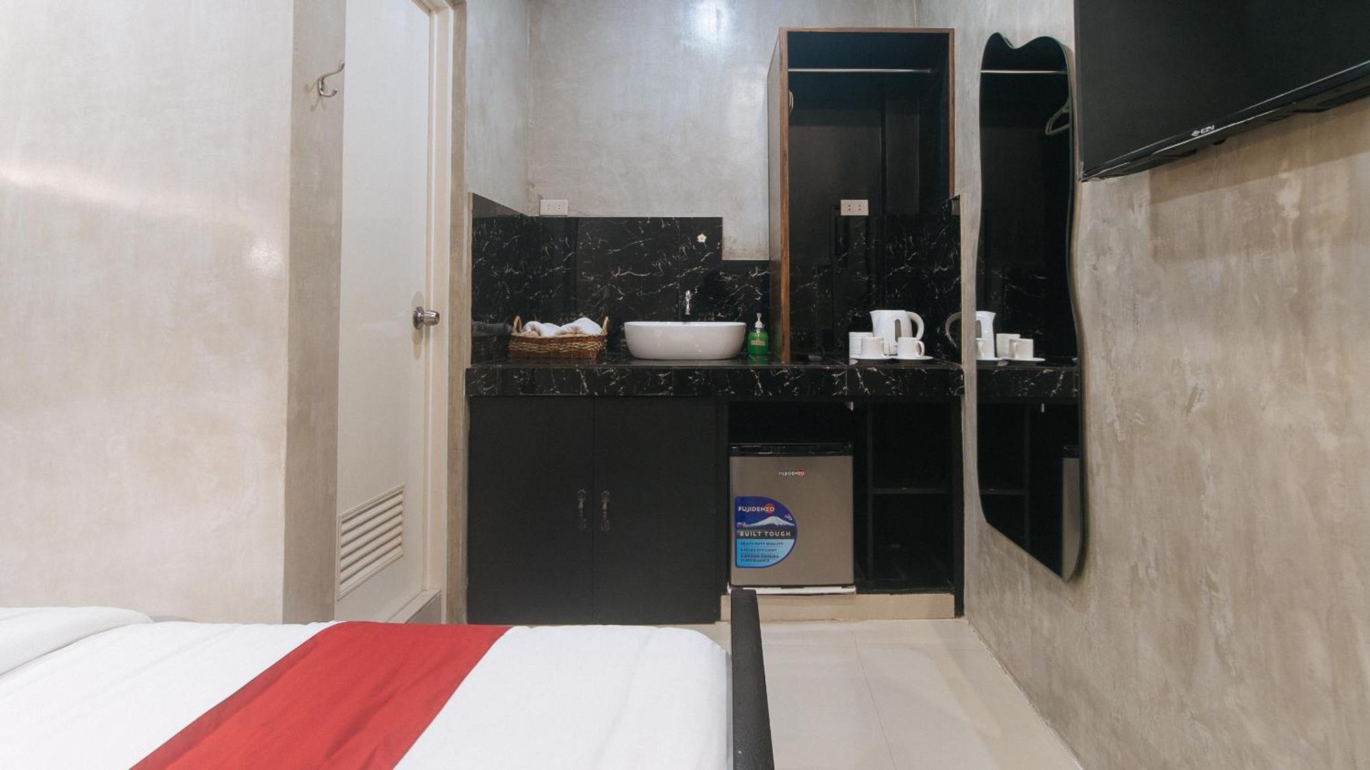 Paranaque City Reddoorz At Mbb Room Naia 2 מראה חיצוני תמונה